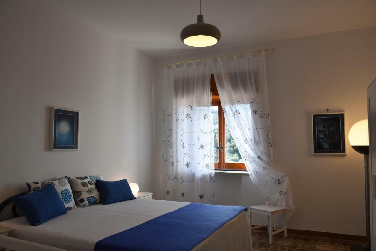 De Gregorio Apartment มัสซาลูเบรนเซ ภายนอก รูปภาพ